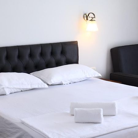 Majestic Hotel Kobuleti Bagian luar foto