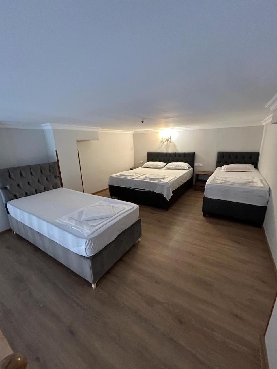 Majestic Hotel Kobuleti Bagian luar foto