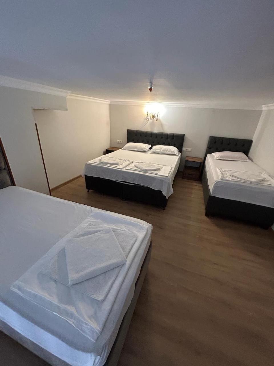 Majestic Hotel Kobuleti Bagian luar foto