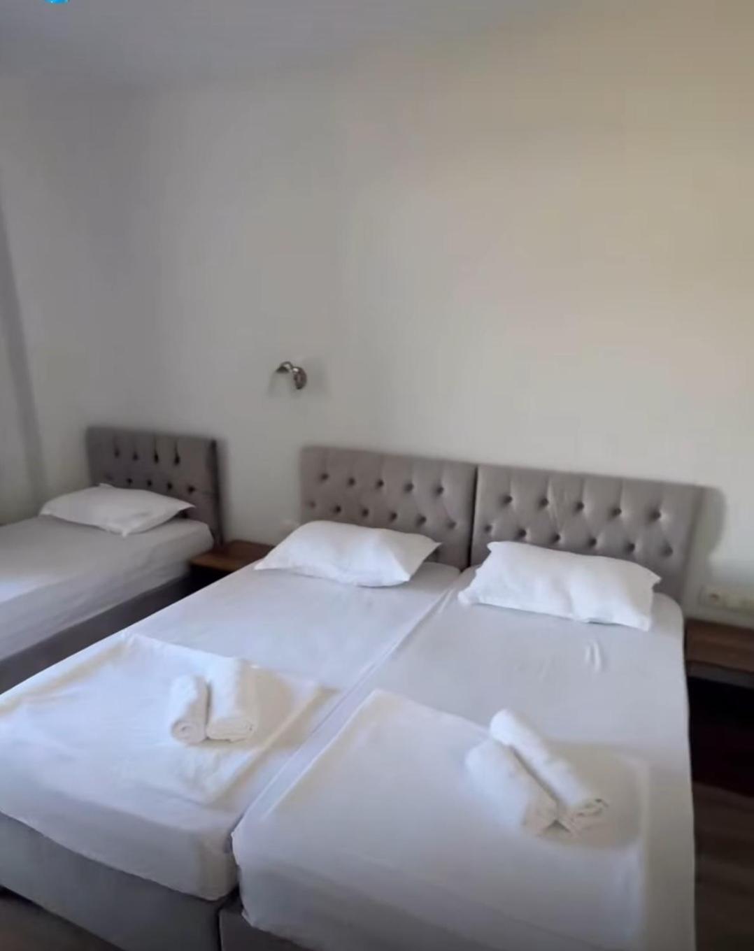 Majestic Hotel Kobuleti Bagian luar foto